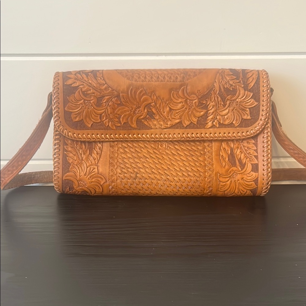 Vintage Tan Leather Handbag